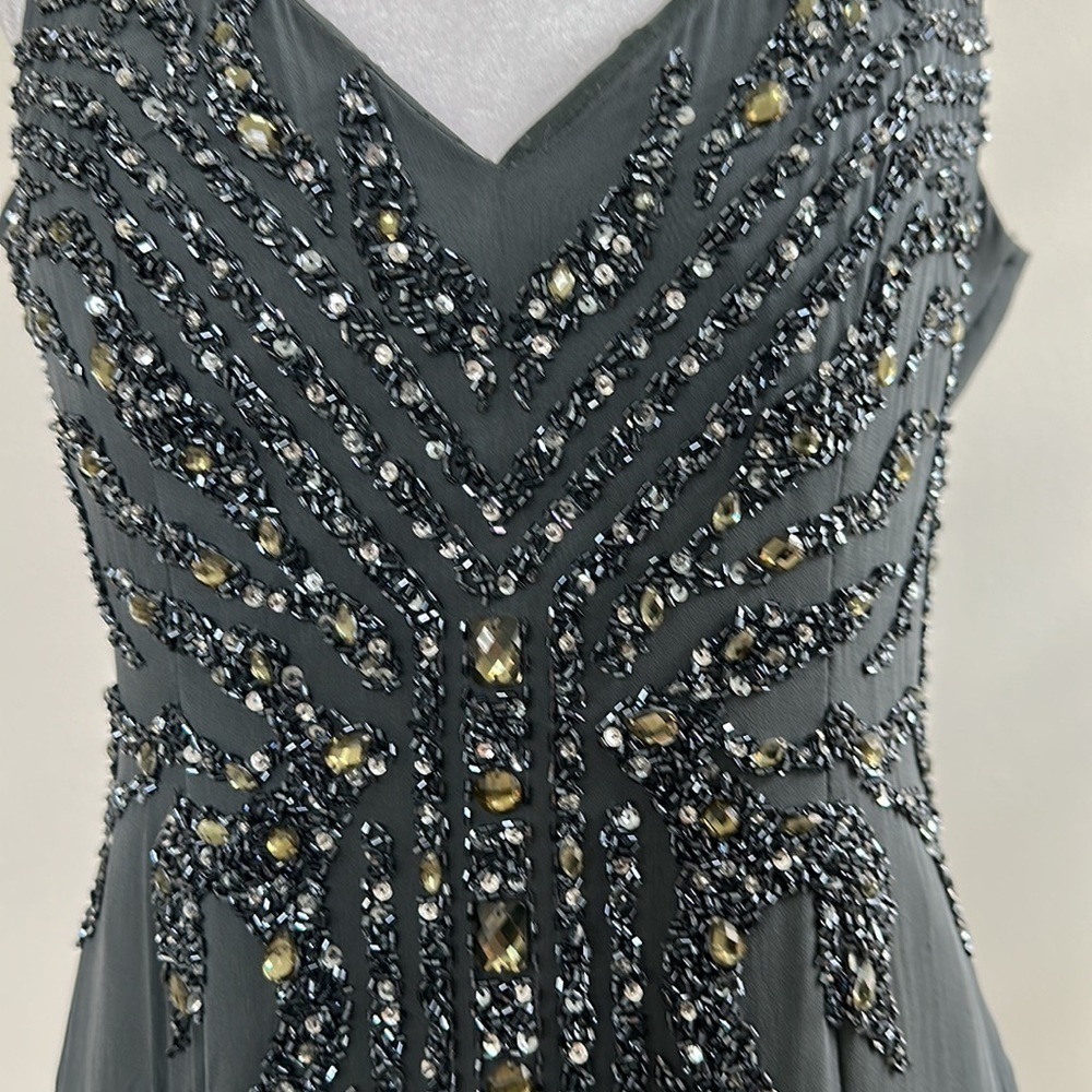 SALE Basix Black Label Beaded Gray Short Cocktail Dress Size 8 - Picture 6 of 8